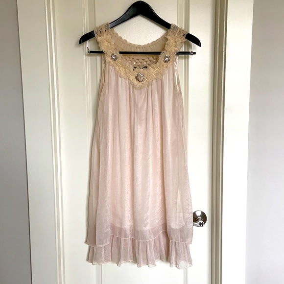 Carly Q Slip Dress - Picture 1 of 5